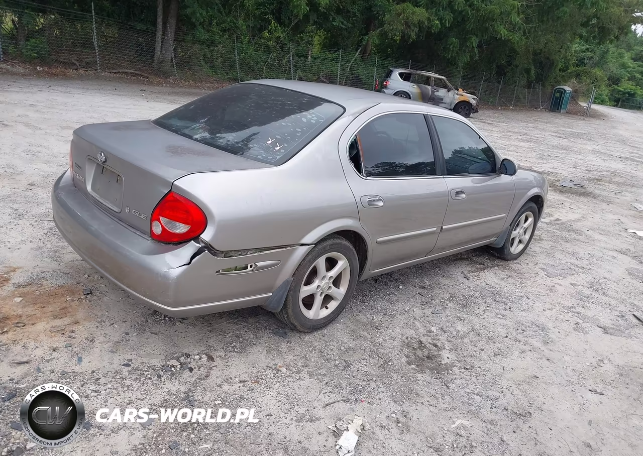 2000 Nissan Maxima Gle-Gxe-Se VIN:JN1CA31A1YT205696 - 4
