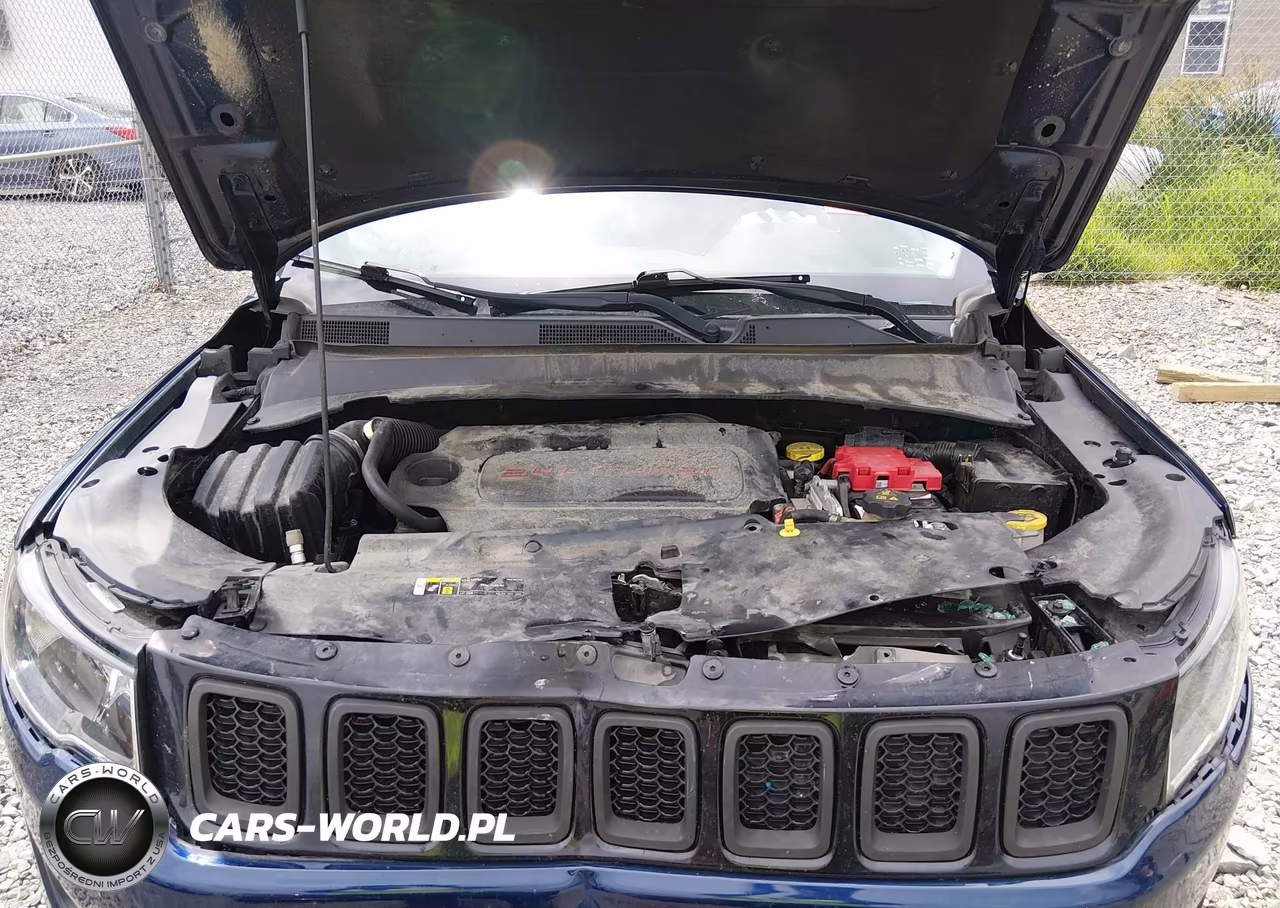 2019 Jeep Compass Latitude 4X4 VIN:3C4NJDBB2KT674648 - 10