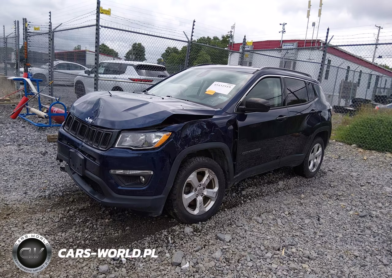 2019 Jeep Compass Latitude 4X4 VIN:3C4NJDBB2KT674648 - 2