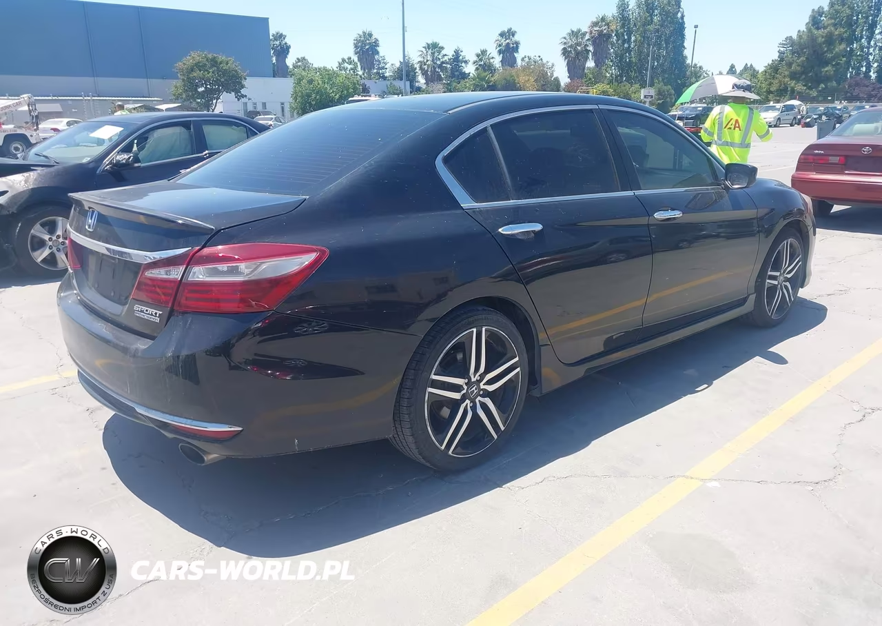2017 Honda Accord Sport Se VIN:1HGCR2F15HA178153 - 4