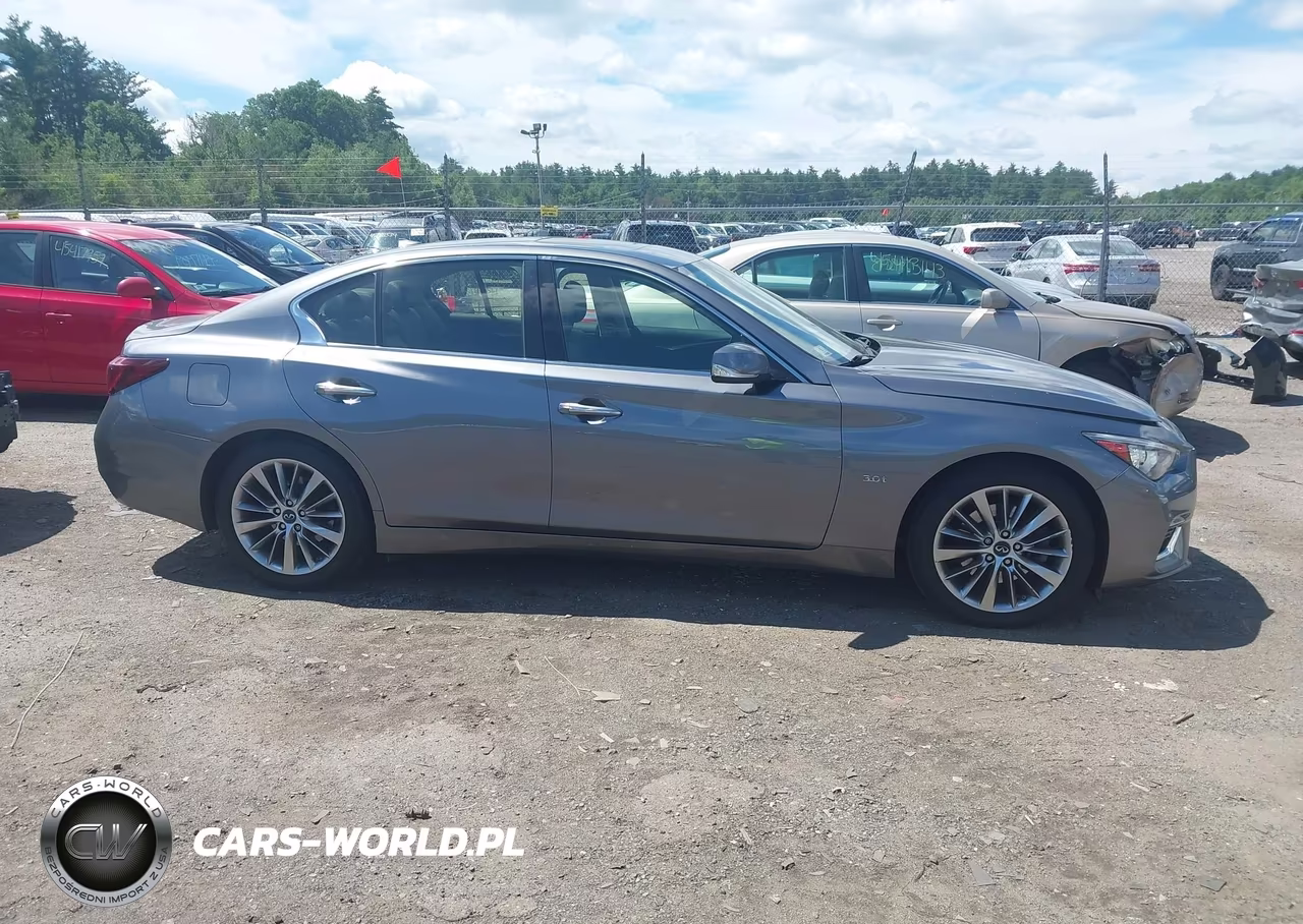 2018 Infiniti Q50 3.0T Luxe VIN:JN1EV7AR0JM443730 - 13