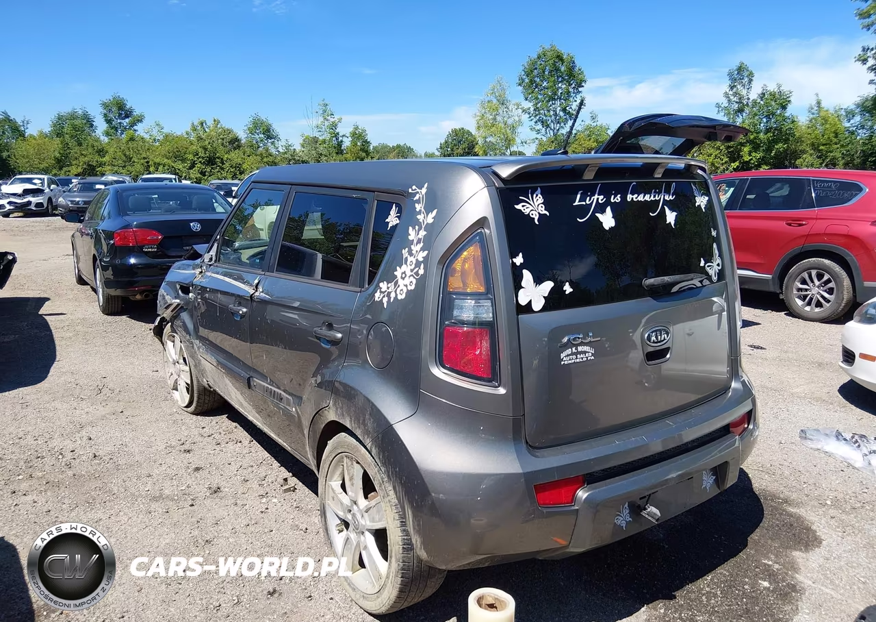2011 Kia Soul ! VIN:KNDJT2A23B7281552 - 3