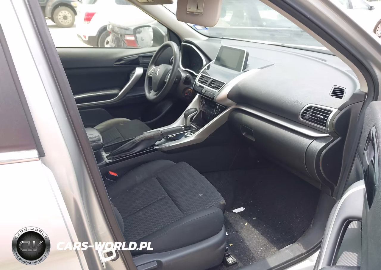 2018 Mitsubishi Eclipse Cross Le VIN:JA4AT4AA1JZ046843 - 5