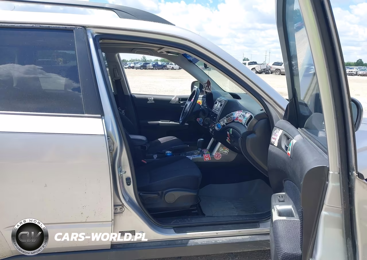 2012 Subaru Forester 2.5X Premium VIN:JF2SHBCC4CH454097 - 5