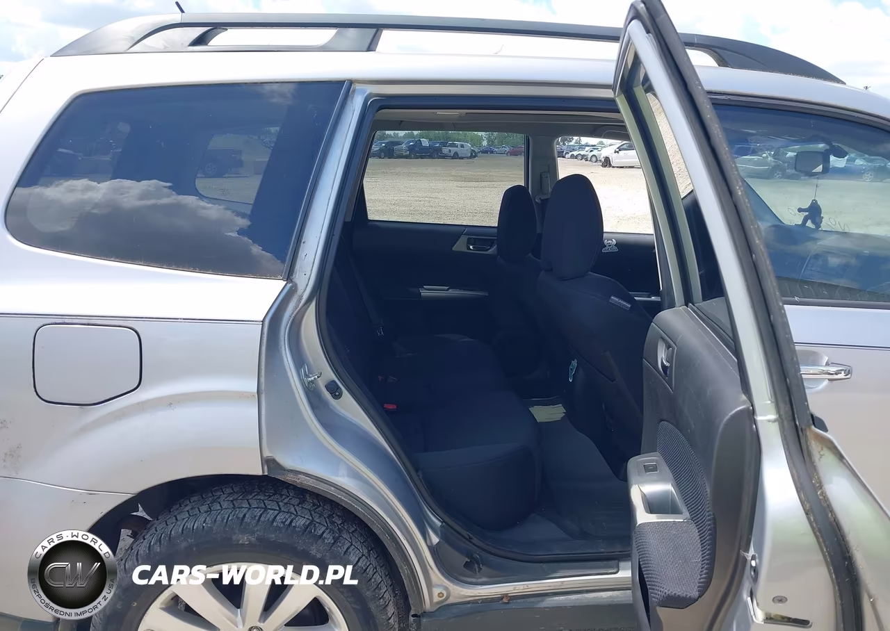 2012 Subaru Forester 2.5X Premium VIN:JF2SHBCC4CH454097 - 8