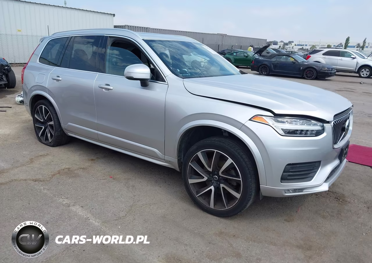 2020 Volvo Xc90 T6 Momentum 7 Passenger