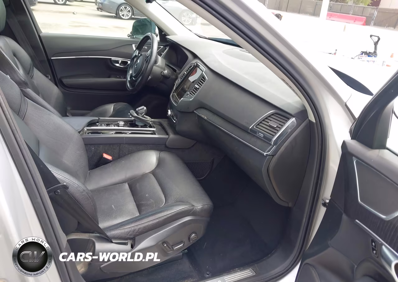 2020 Volvo Xc90 T6 Momentum 7 Passenger VIN:YV4A22PK2L1545386 - 5
