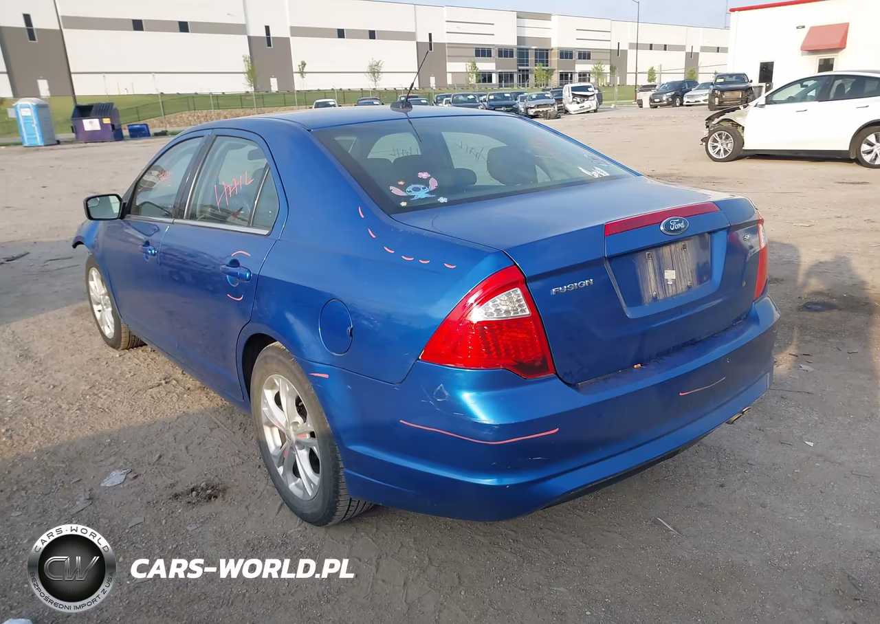 2012 Ford Fusion Se VIN:3FAHP0HA0CR246262 - 3
