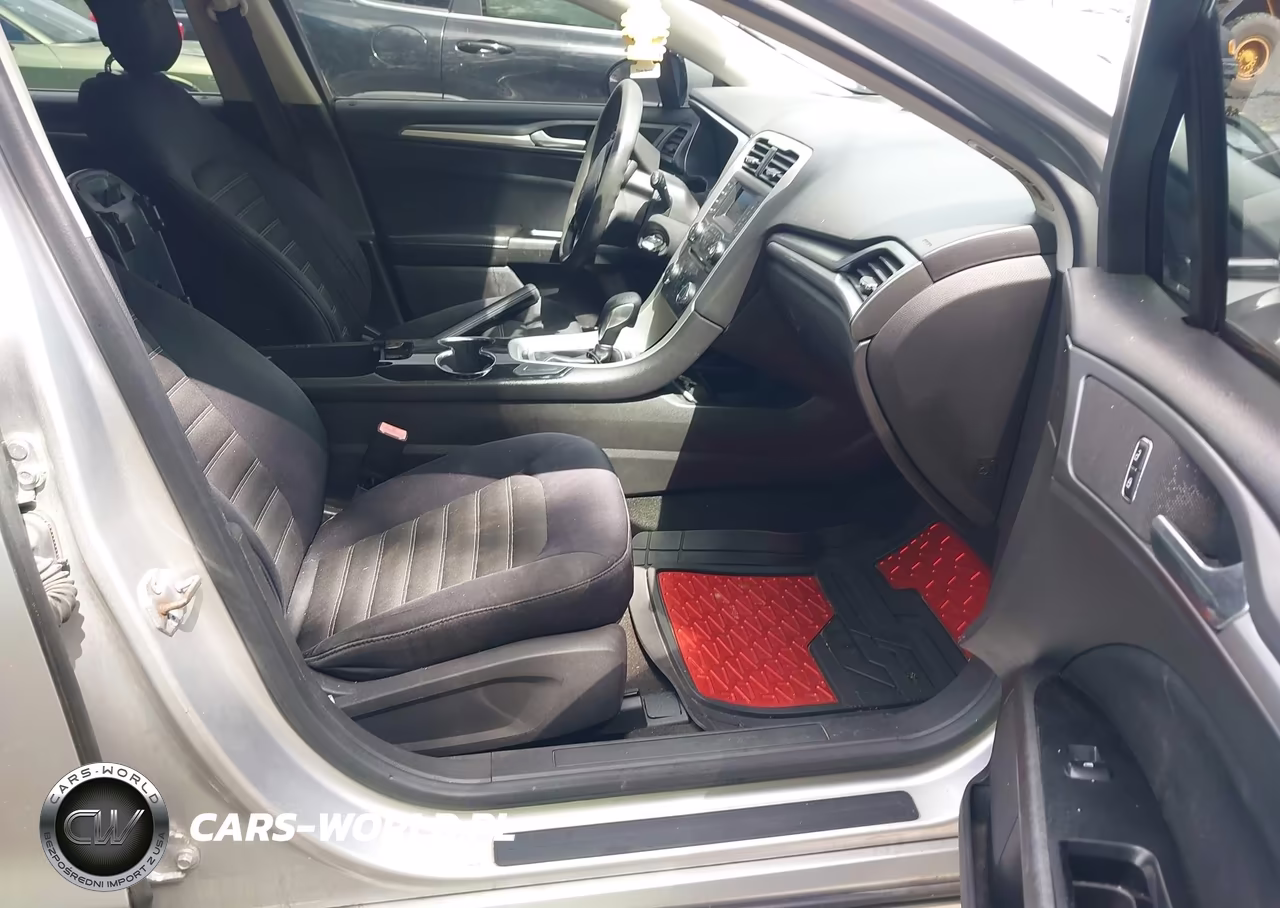 2014 Ford Fusion Se VIN:3FA6P0H76ER165393 - 5