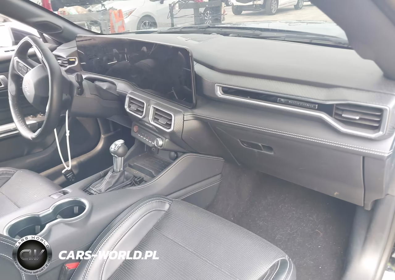 2024 Ford Mustang VIN:1FAGP8UH4R5111245 - 5