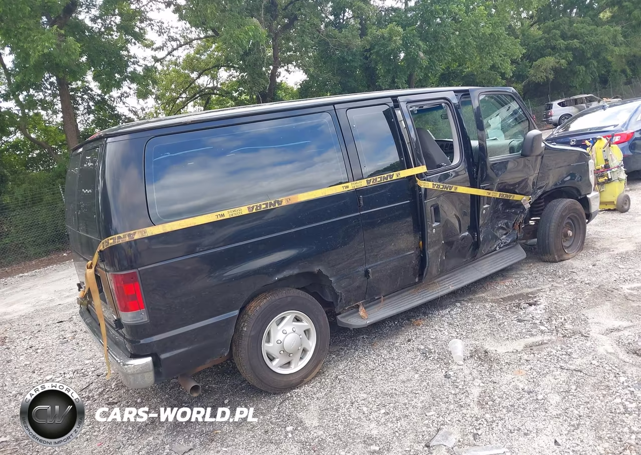 2008 Ford E-350 Super Duty Xl-Xlt VIN:1FBNE31LX8DA58465 - 4