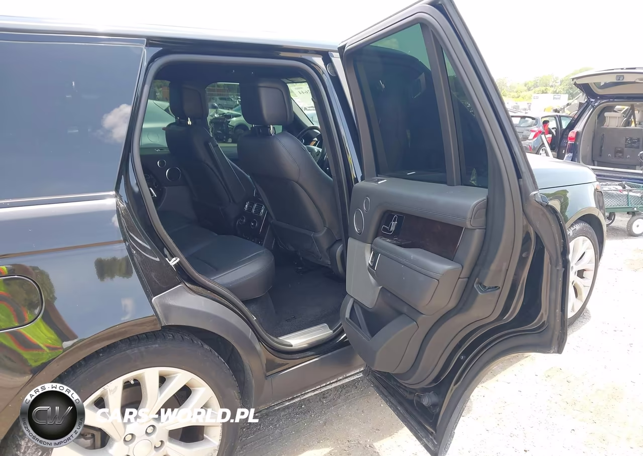 2019 Land Rover Range Rover 3.0L V6 Supercharged Hse VIN:SALGS2SV7KA543770 - 8