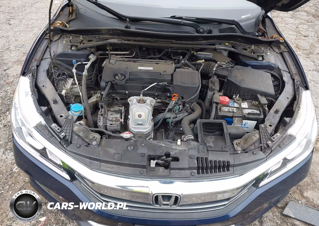 2016 Honda Accord Sport VIN:1HGCR2F5XGA104518 - 10