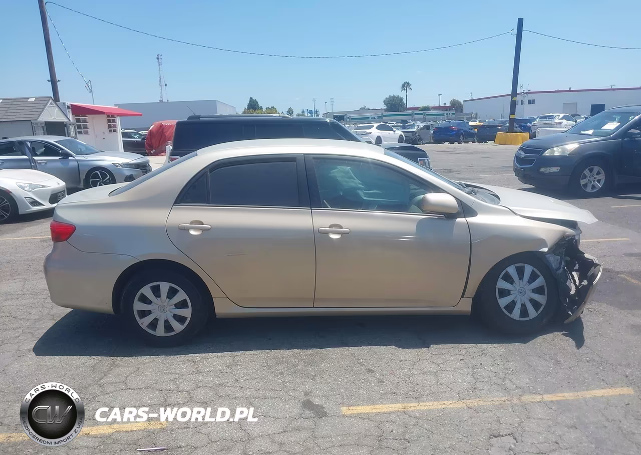 2011 Toyota Corolla Le VIN:2T1BU4EEXBC580035 - 12