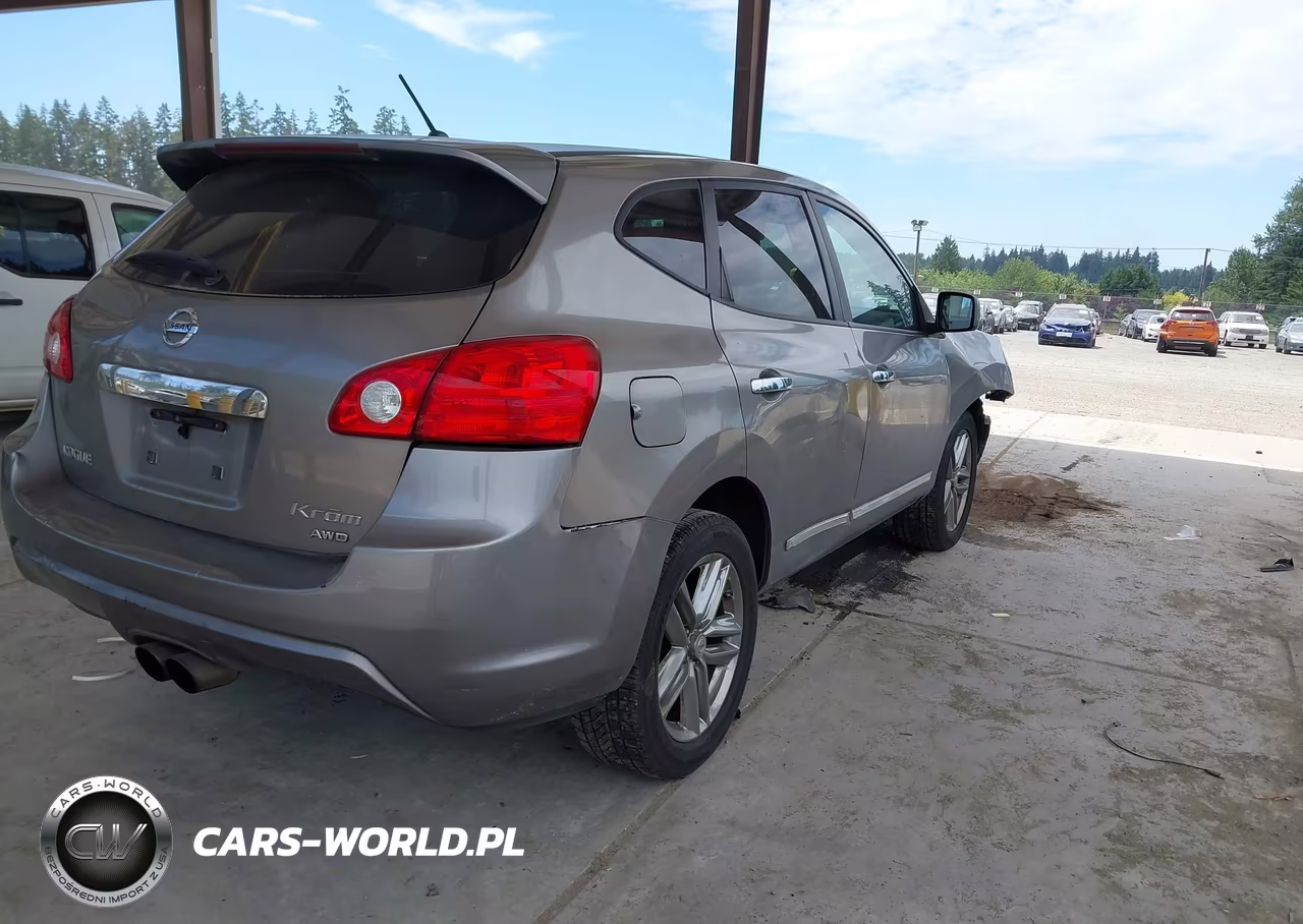 2011 Nissan Rogue S Krom Edition VIN:JN8AS5MV4BW292130 - 4