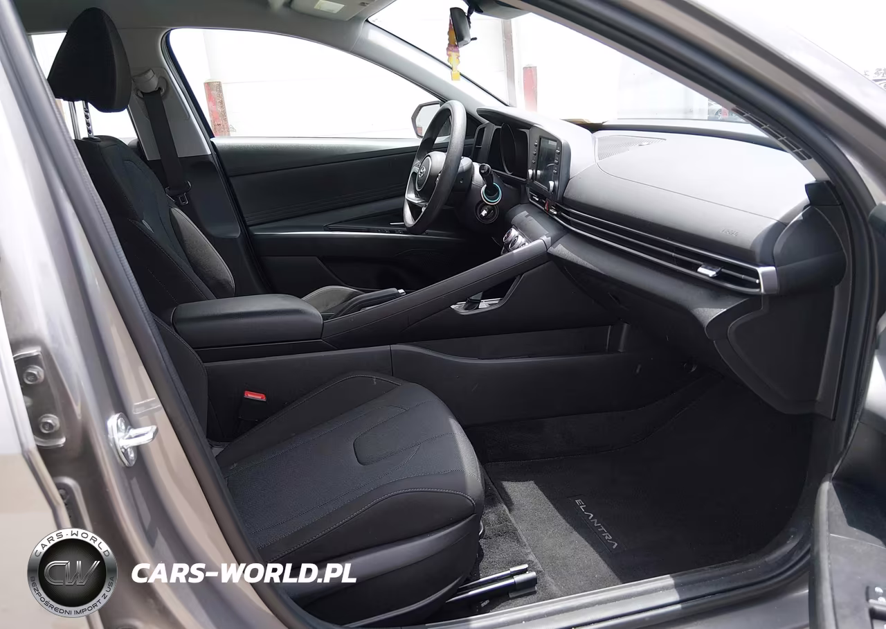 2023 Hyundai Elantra Se VIN:KMHLL4AG2PU545204 - 5