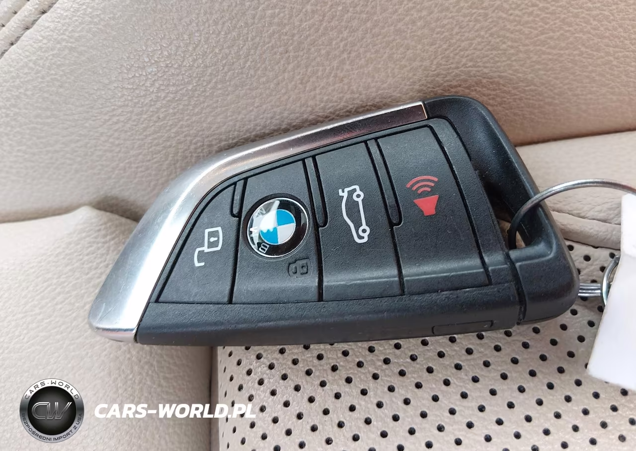 2022 BMW X3 xDrive30I VIN:5UX53DP01N9L25672 - 11