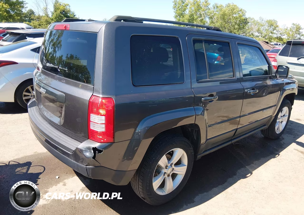 2016 Jeep Patriot Sport VIN:1C4NJRBB6GD650850 - 4