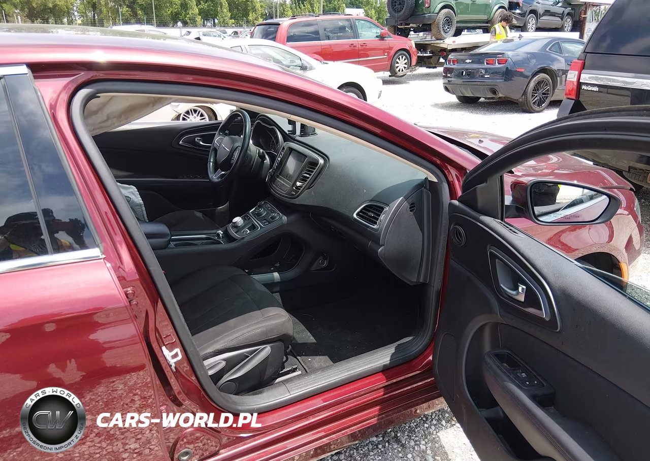 2015 Chrysler 200 Limited VIN:1C3CCCAB6FN634614 - 5
