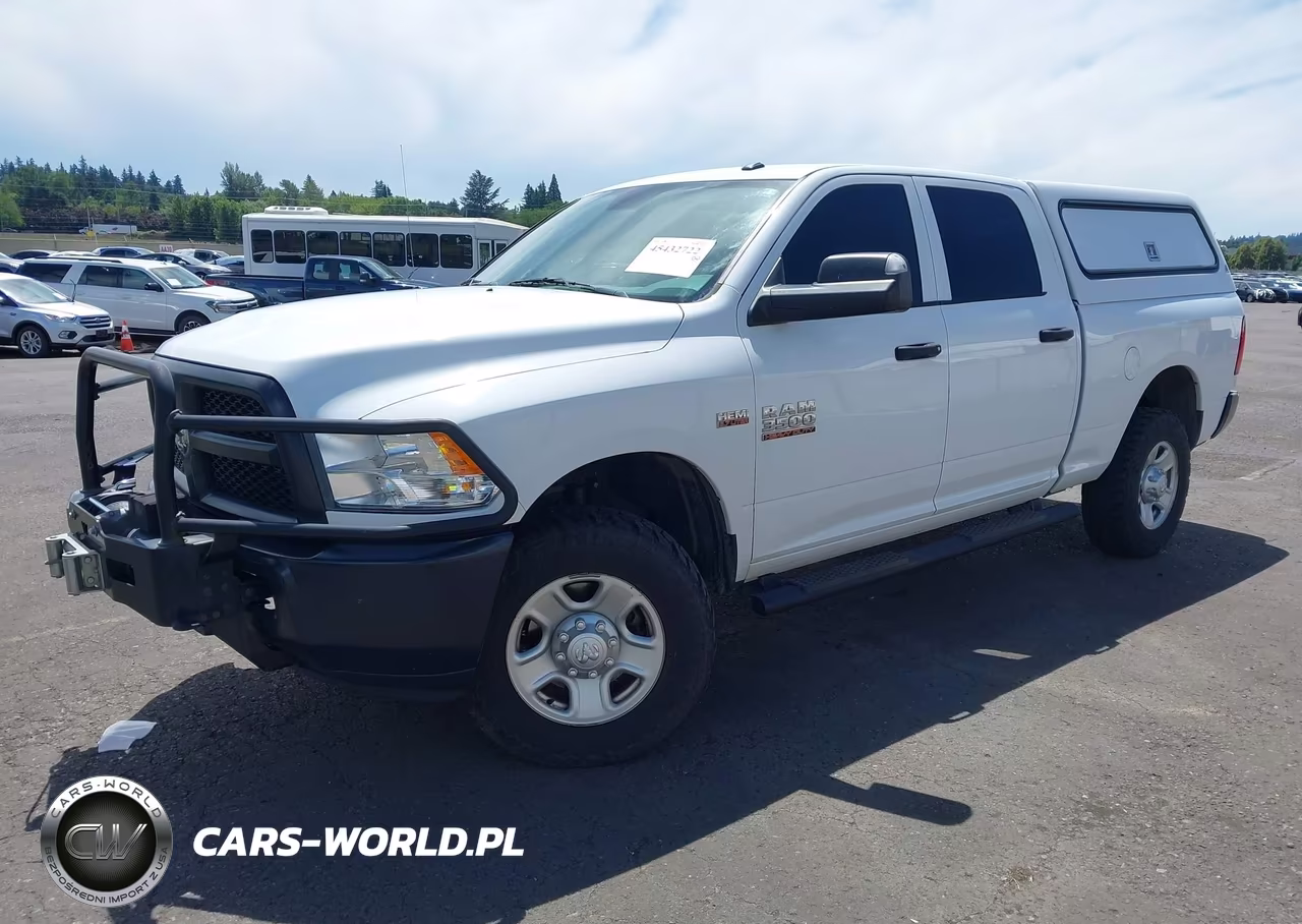 2018 Ram 3500 Tradesman 4X4 6'4 Box VIN:3C63R3CT0JG410084 - 2