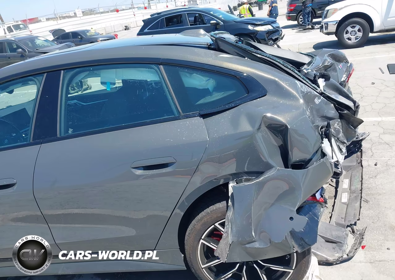 2023 BMW I4 M50 VIN:WBY33AW01PFN80043 - 13