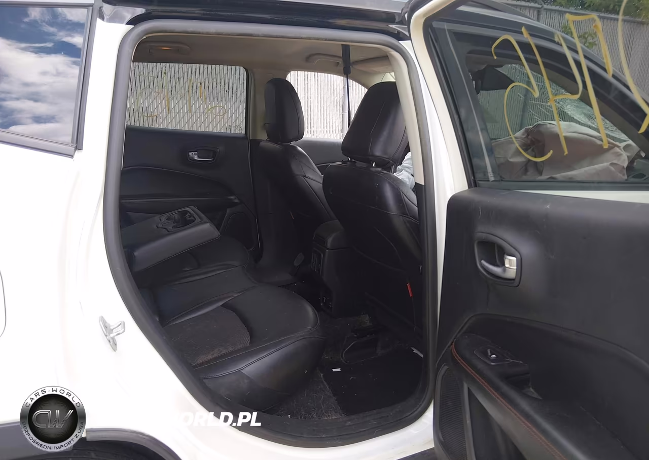 2021 Jeep Compass Trailhawk 4X4 VIN:3C4NJDDB0MT512145 - 8