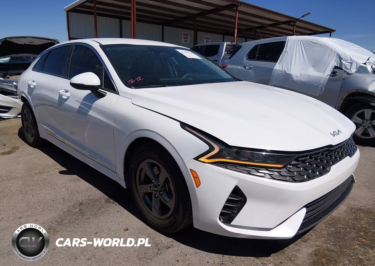 2023 Kia K5 Lxs