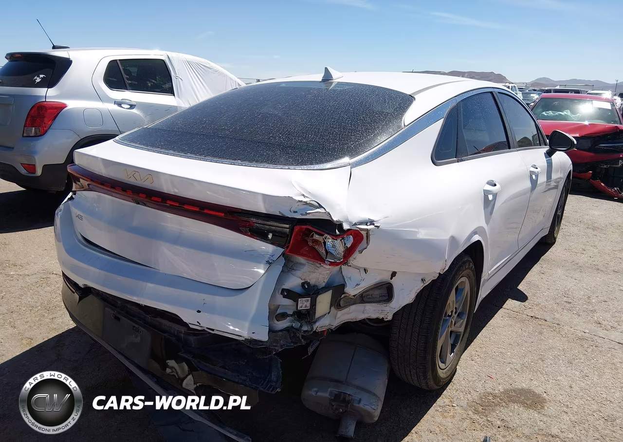 2023 Kia K5 Lxs VIN:5XXG14J20PG183704 - 4