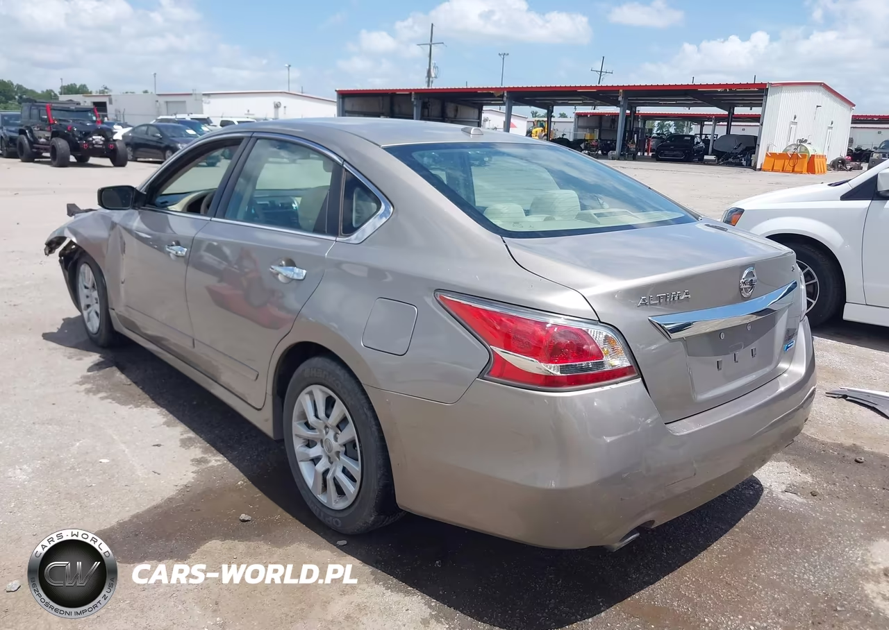 2014 Nissan Altima 2.5 S VIN:1N4AL3APXEN232274 - 3