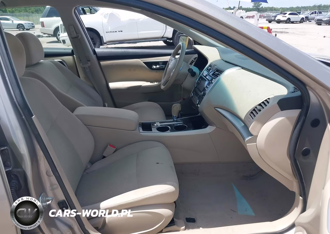 2014 Nissan Altima 2.5 S VIN:1N4AL3APXEN232274 - 5