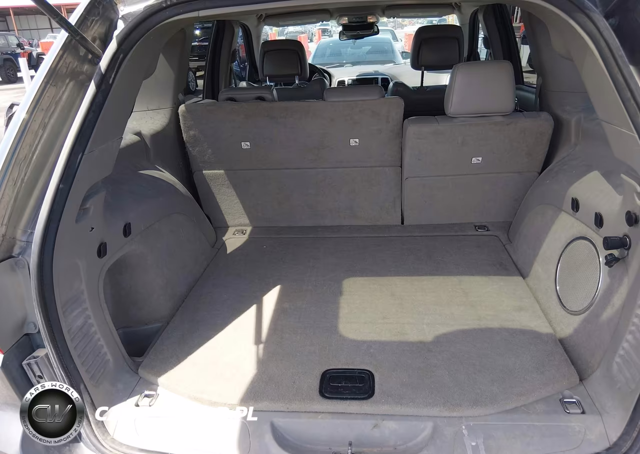 2013 Jeep Grand Cherokee Laredo VIN:1C4RJFAG9DC547839 - 19