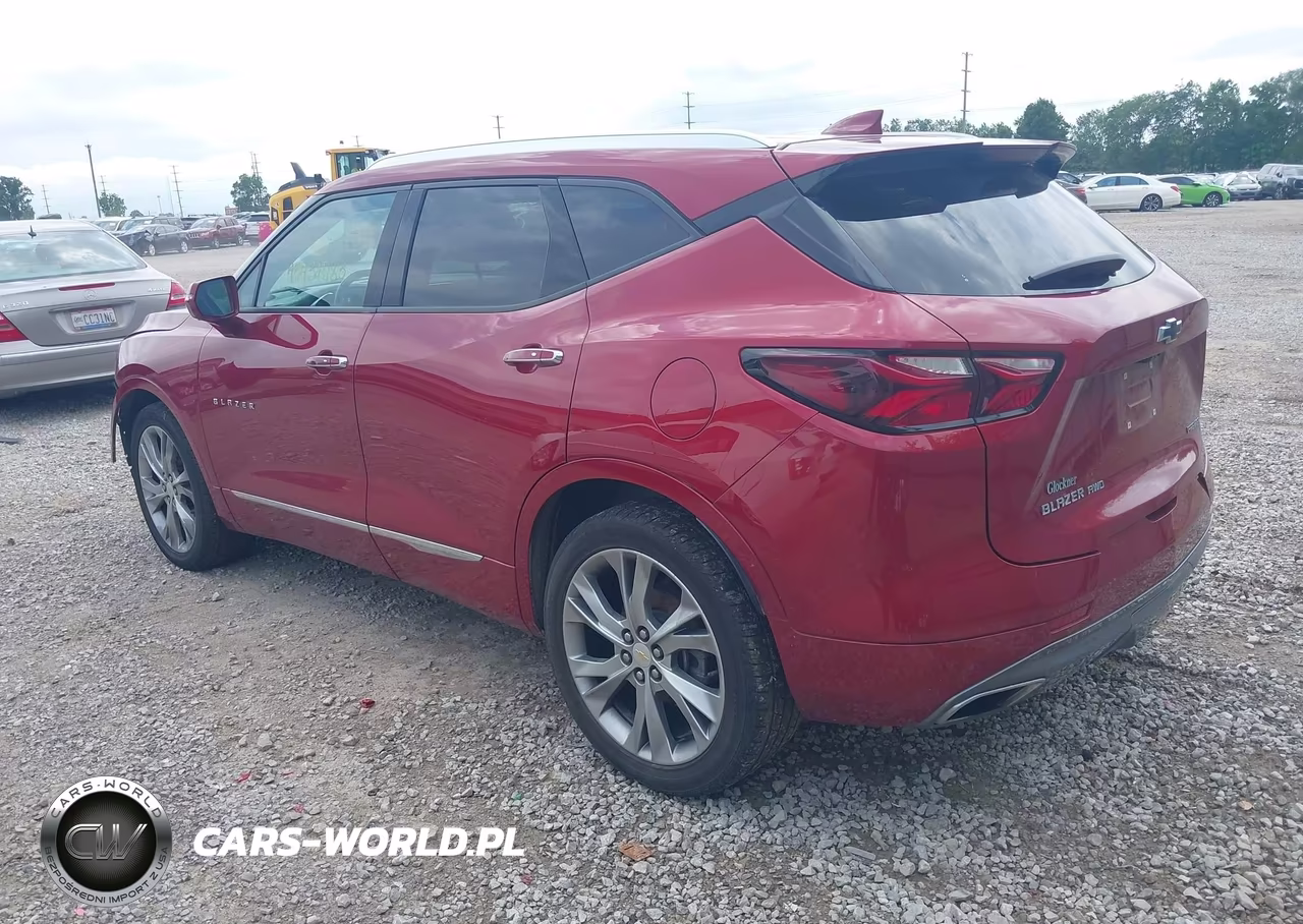 2019 Chevrolet Blazer Premier VIN:3GNKBKRS6KS651770 - 3