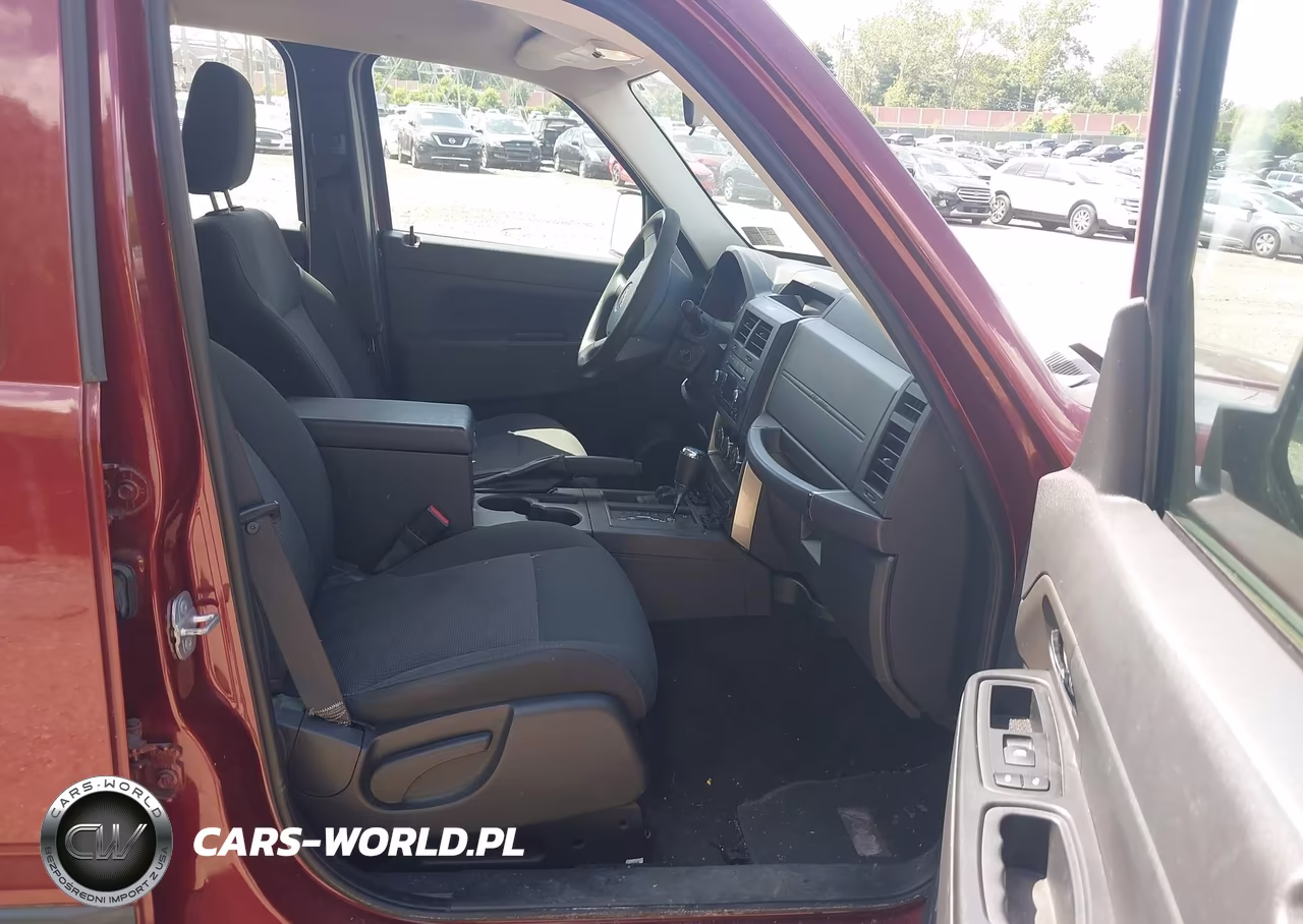 2009 Jeep Liberty Sport VIN:1J8GN28KX9W510702 - 5