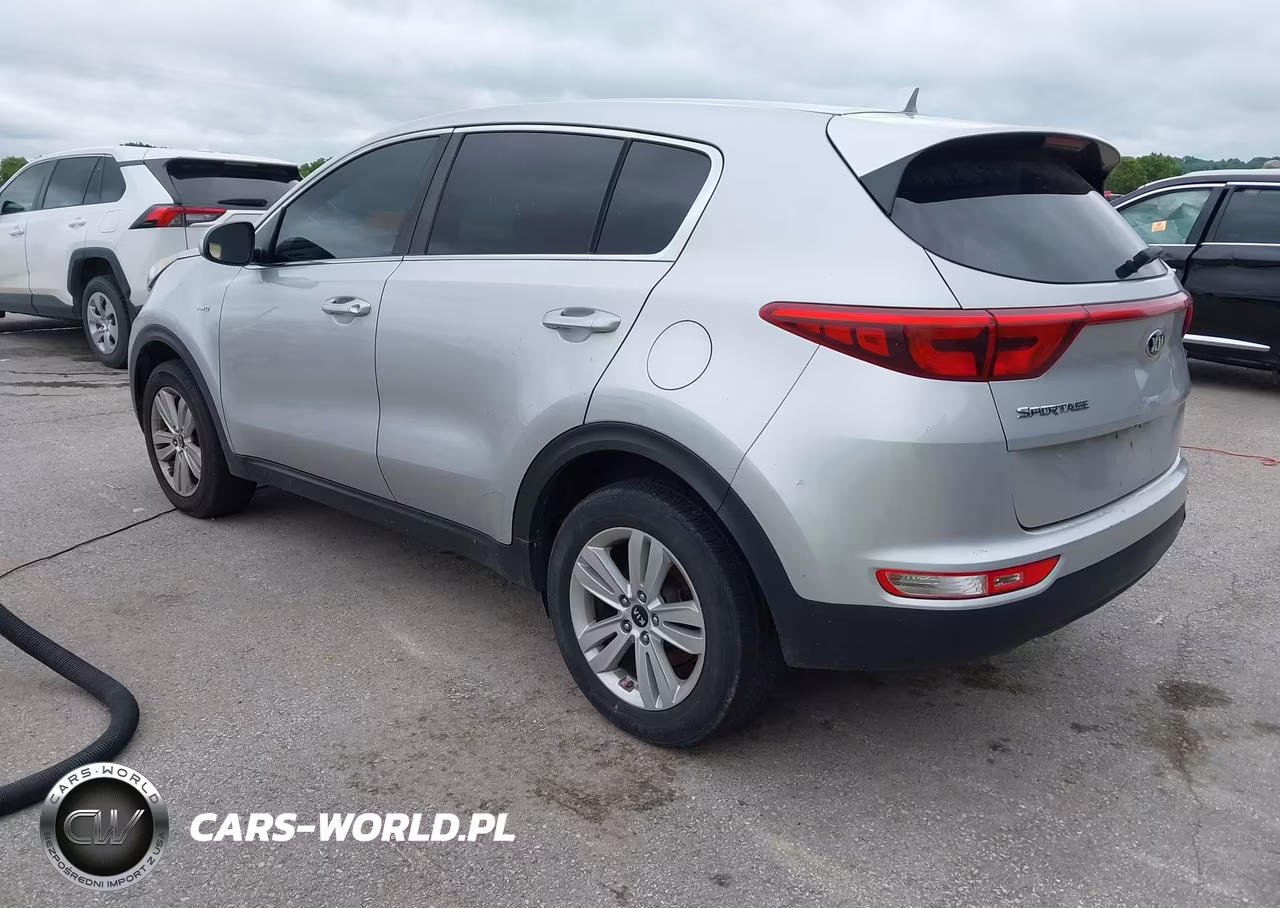2018 Kia Sportage Lx VIN:KNDPMCACXJ7337779 - 3