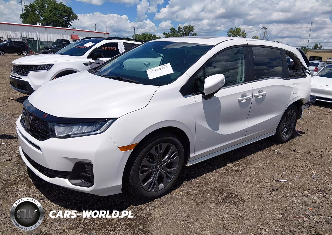 2026 Honda Odyssey Touring VIN:5FNRL6H82TB030053 - 2