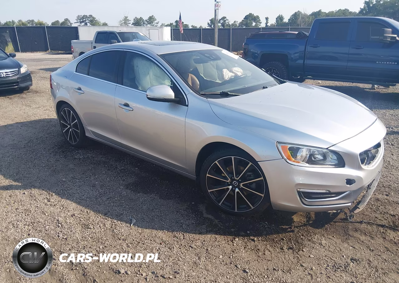 2016 Volvo S60 T5 Drive-E Premier