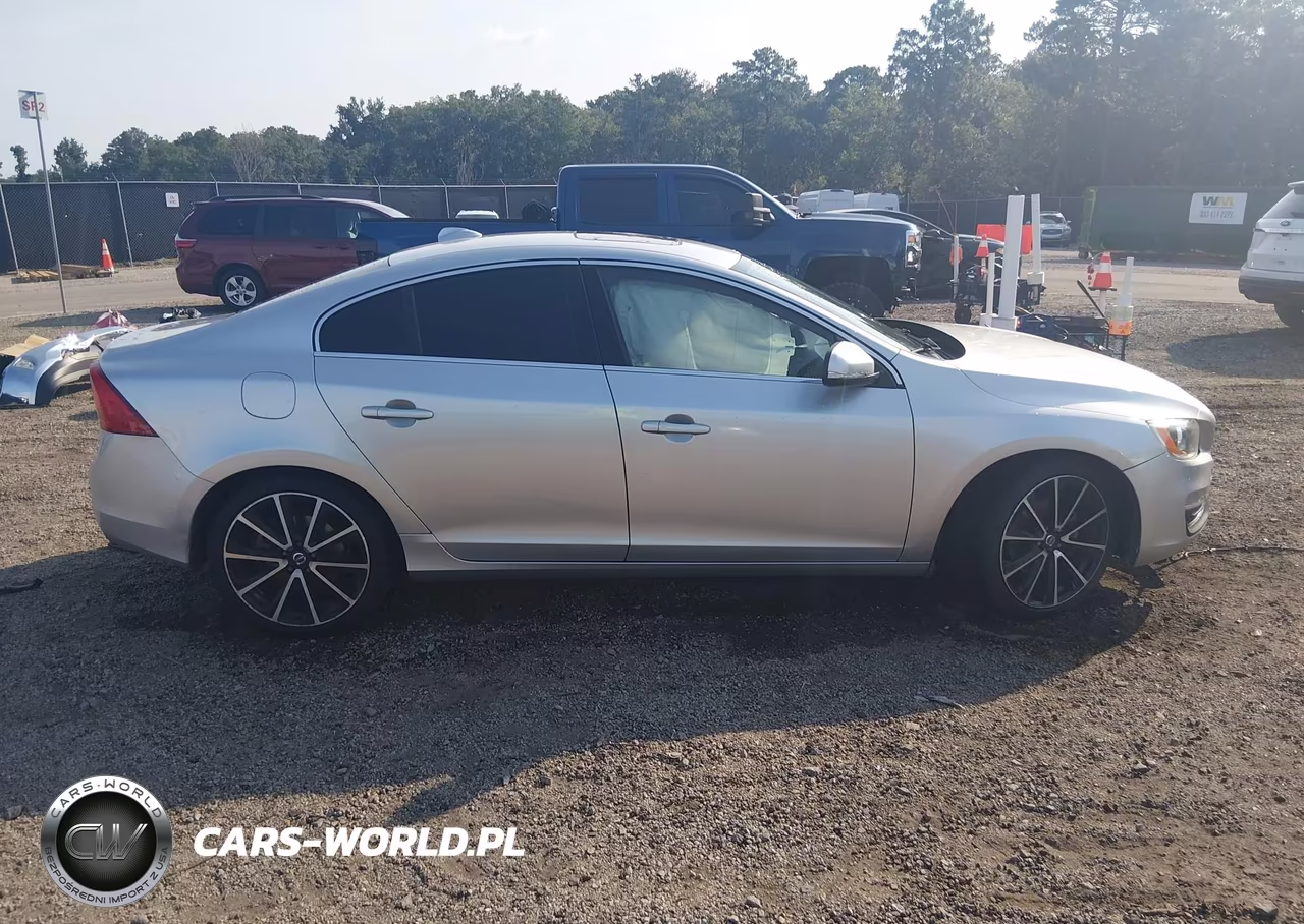 2016 Volvo S60 T5 Drive-E Premier VIN:YV126MFK8G2408780 - 13