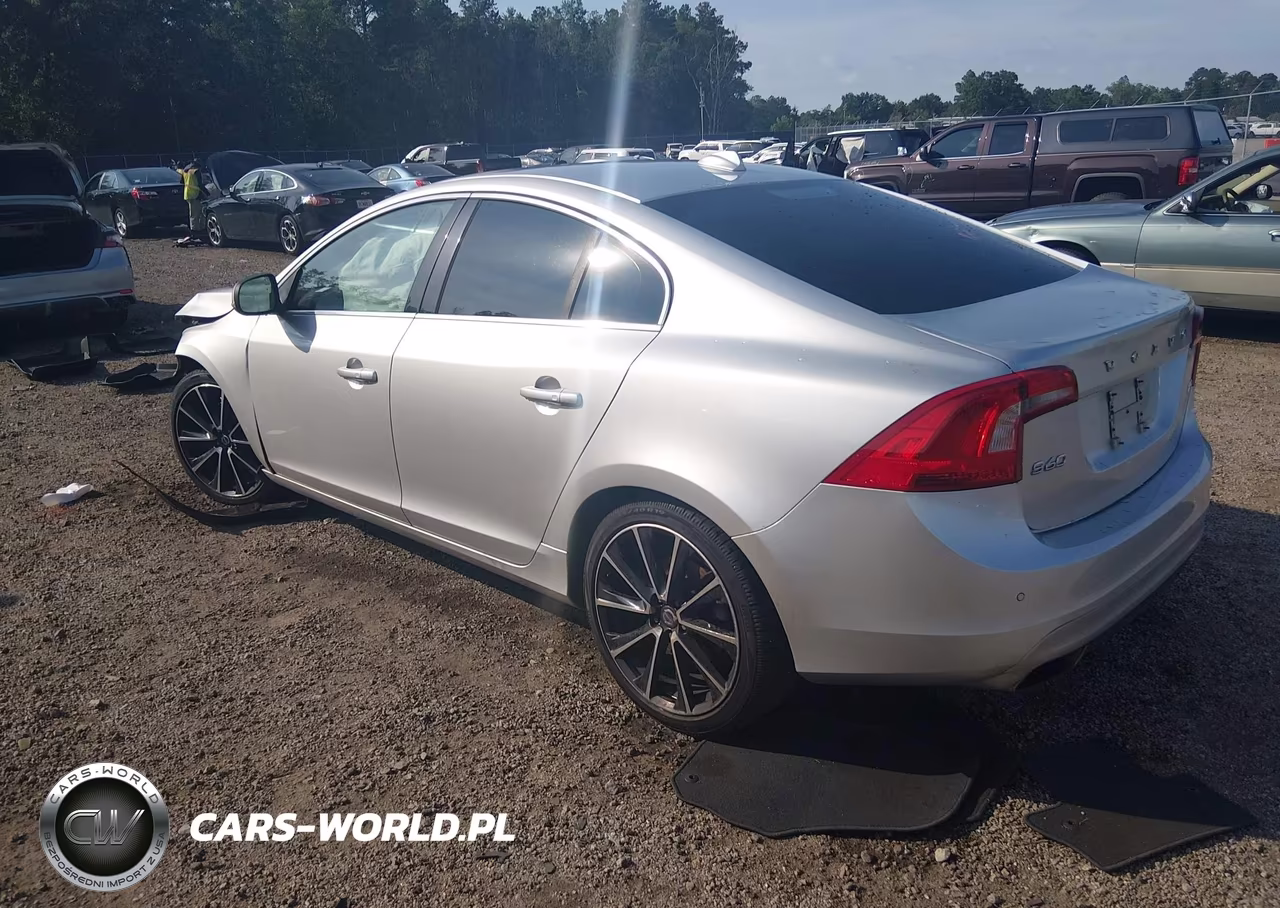 2016 Volvo S60 T5 Drive-E Premier VIN:YV126MFK8G2408780 - 3