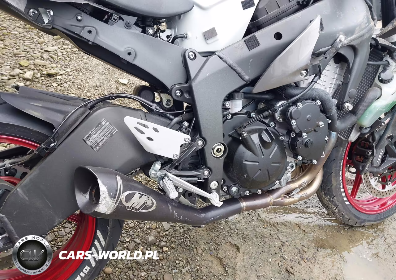 2025 Kawasaki Zx636 K VIN:JKBZXJK10SA011324 - 18