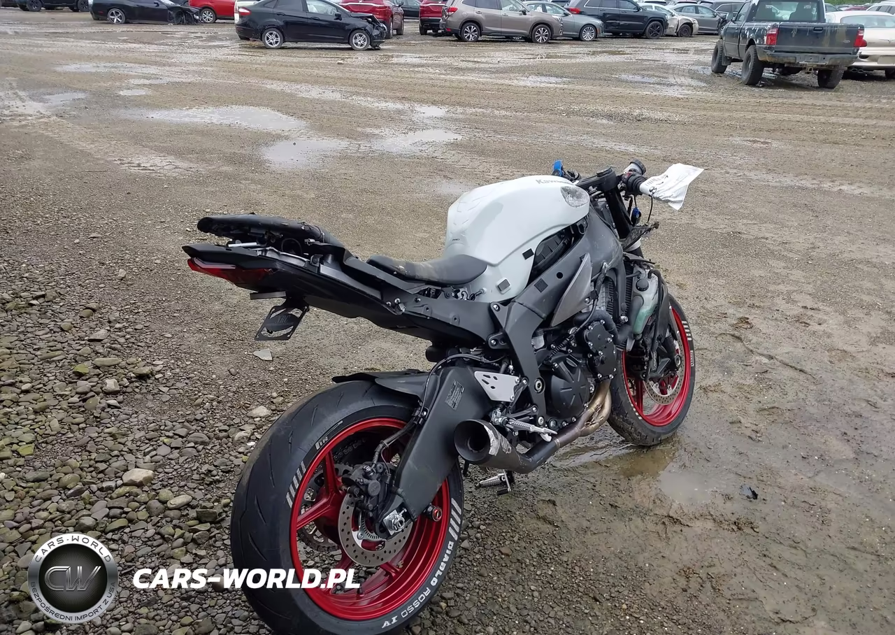 2025 Kawasaki Zx636 K VIN:JKBZXJK10SA011324 - 4