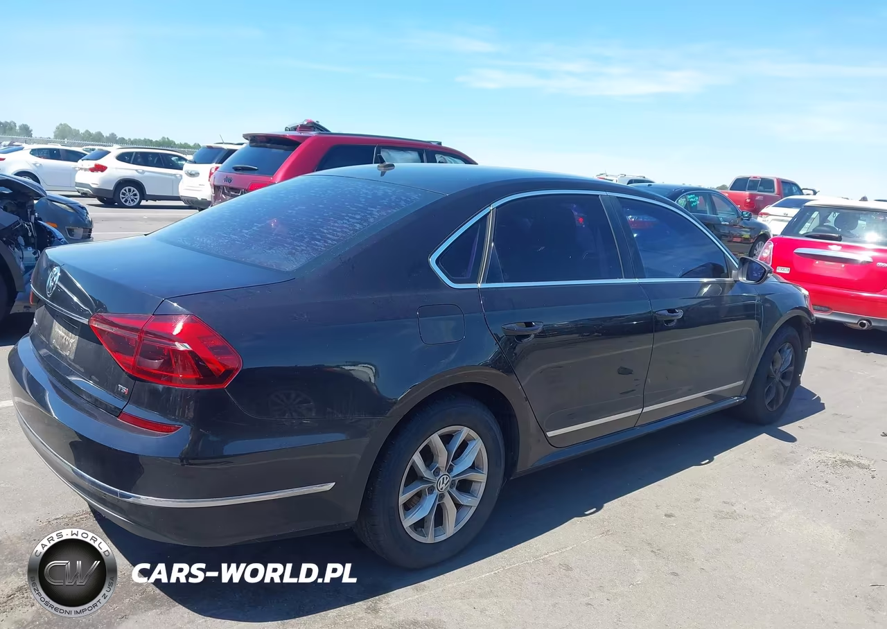 2017 Volkswagen Passat 1.8T S VIN:1VWAT7A36HC020998 - 4