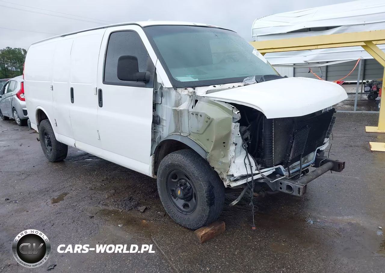 2011 Chevrolet Express 2500 Work Van VIN:1GCWGFCA8B1174828 - 1