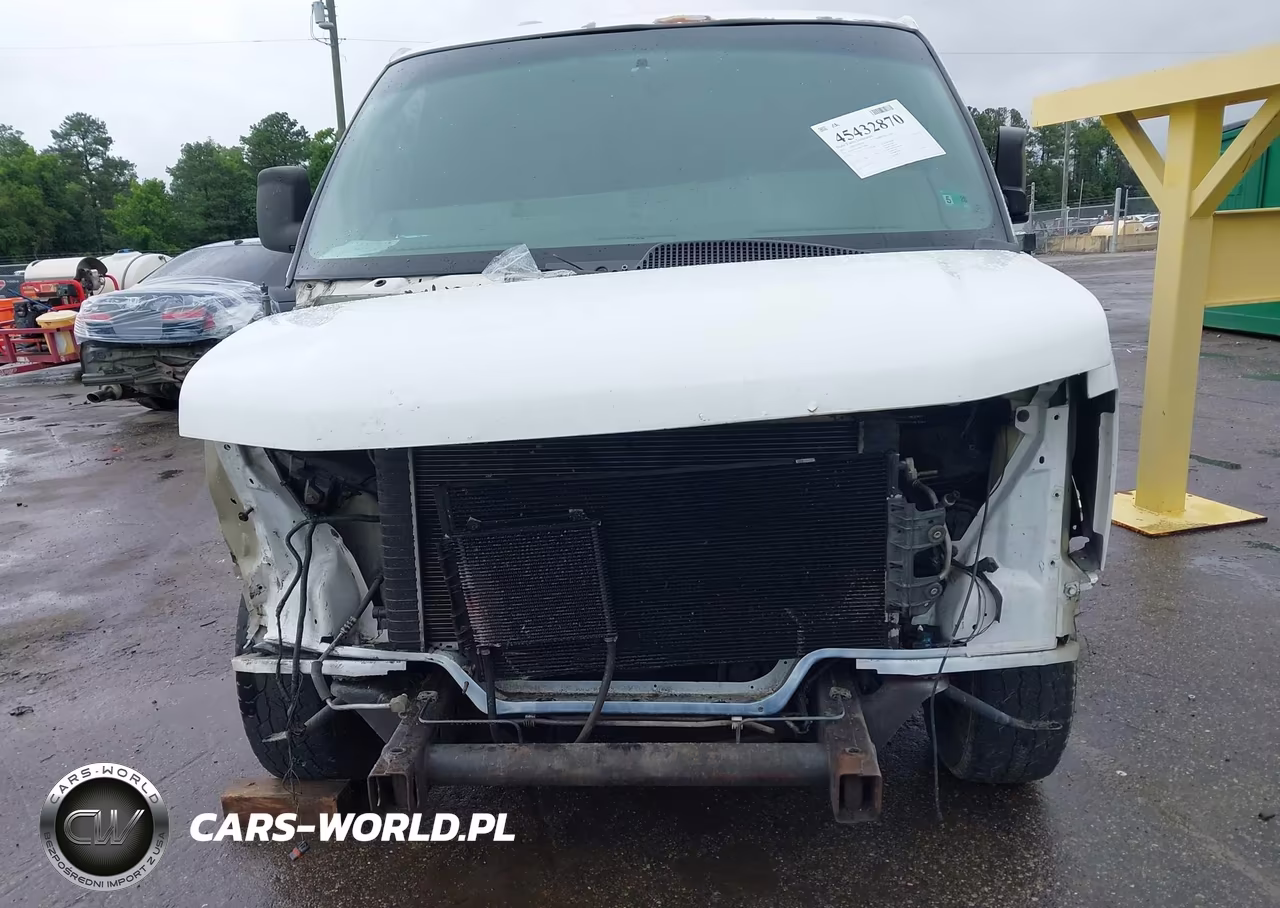 2011 Chevrolet Express 2500 Work Van VIN:1GCWGFCA8B1174828 - 12