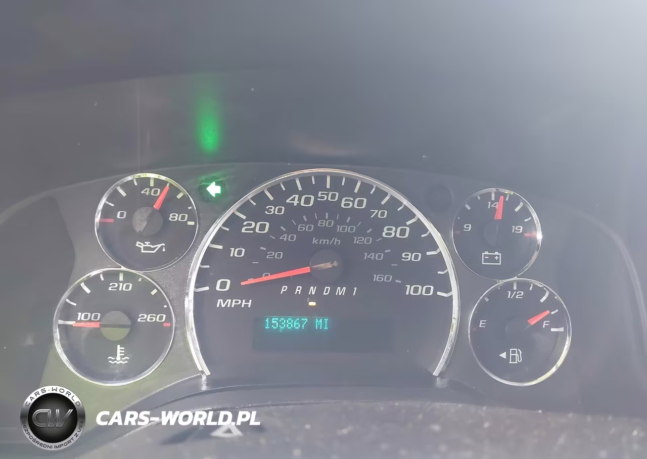 2011 Chevrolet Express 2500 Work Van VIN:1GCWGFCA8B1174828 - 7