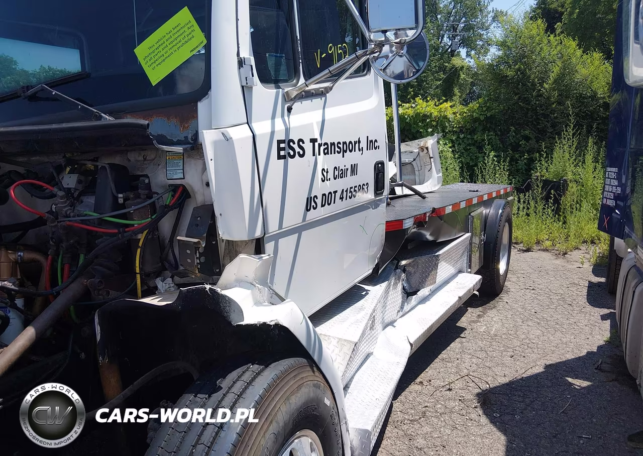 1998 Freightliner Medium Conventional Fl70 VIN:1FV6HJBA1WH909152 - 14