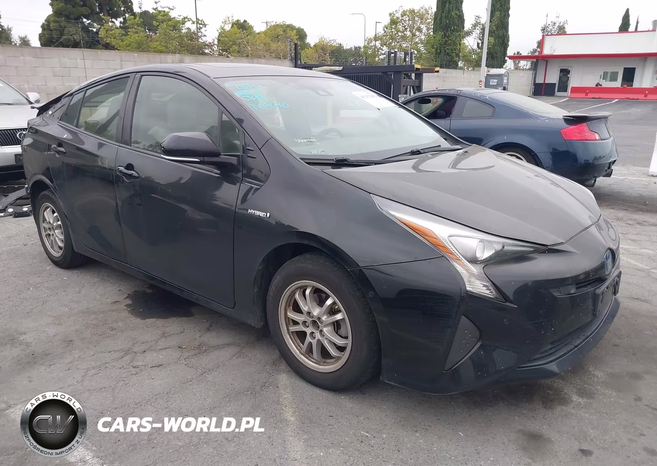 2017 Toyota Prius Three – zdjęcie 1 z 19