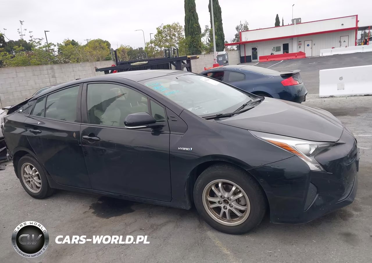 2017 Toyota Prius Three VIN:JTDKARFU3H3047649 - 14