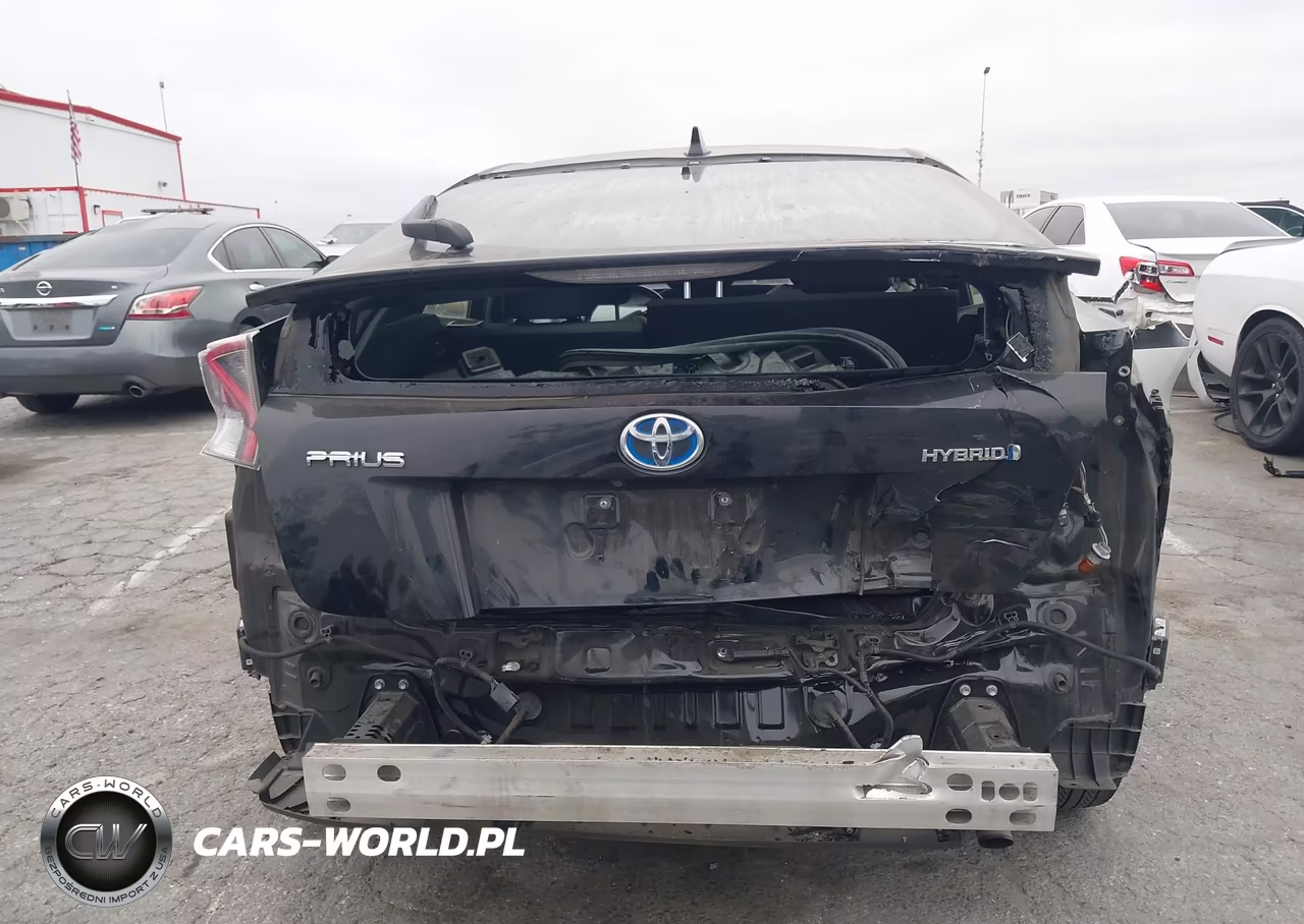 2017 Toyota Prius Three VIN:JTDKARFU3H3047649 - 17