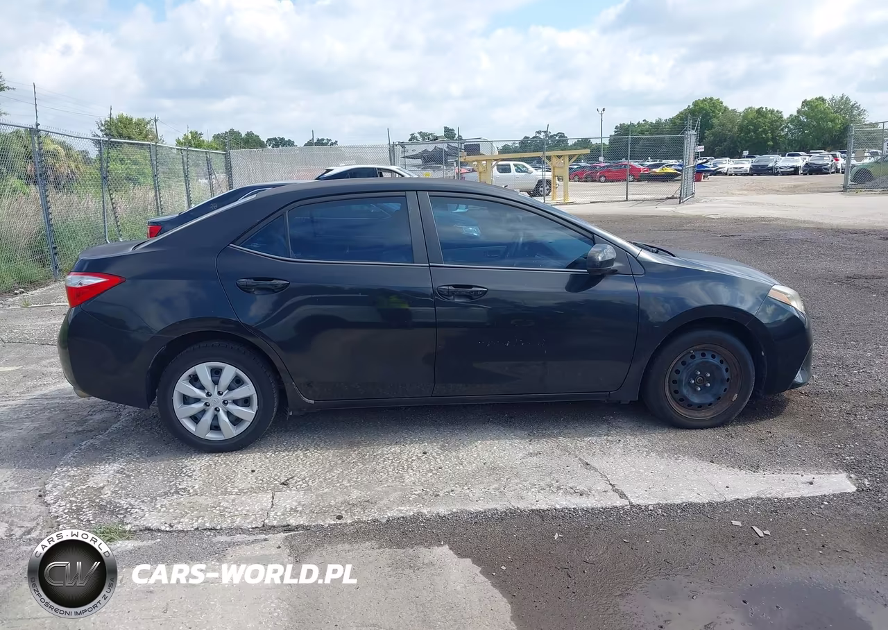 2015 Toyota Corolla Le VIN:2T1BURHE3FC473407 - 13