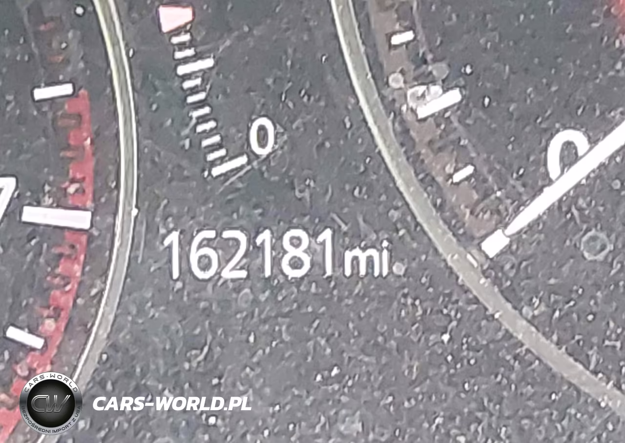 2020 Mazda Mazda3 VIN:JM1BPALM0L1175808 - 16
